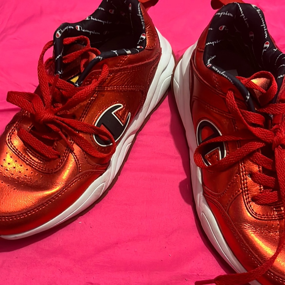 I am selling red champions, size 6